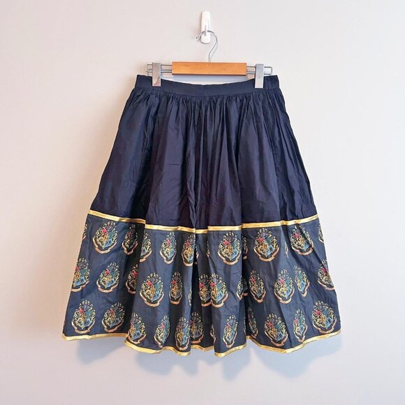 Frockasaurus Hogwart's Crest Full lined skirt Black Harry Potter - Picture 1 of 10